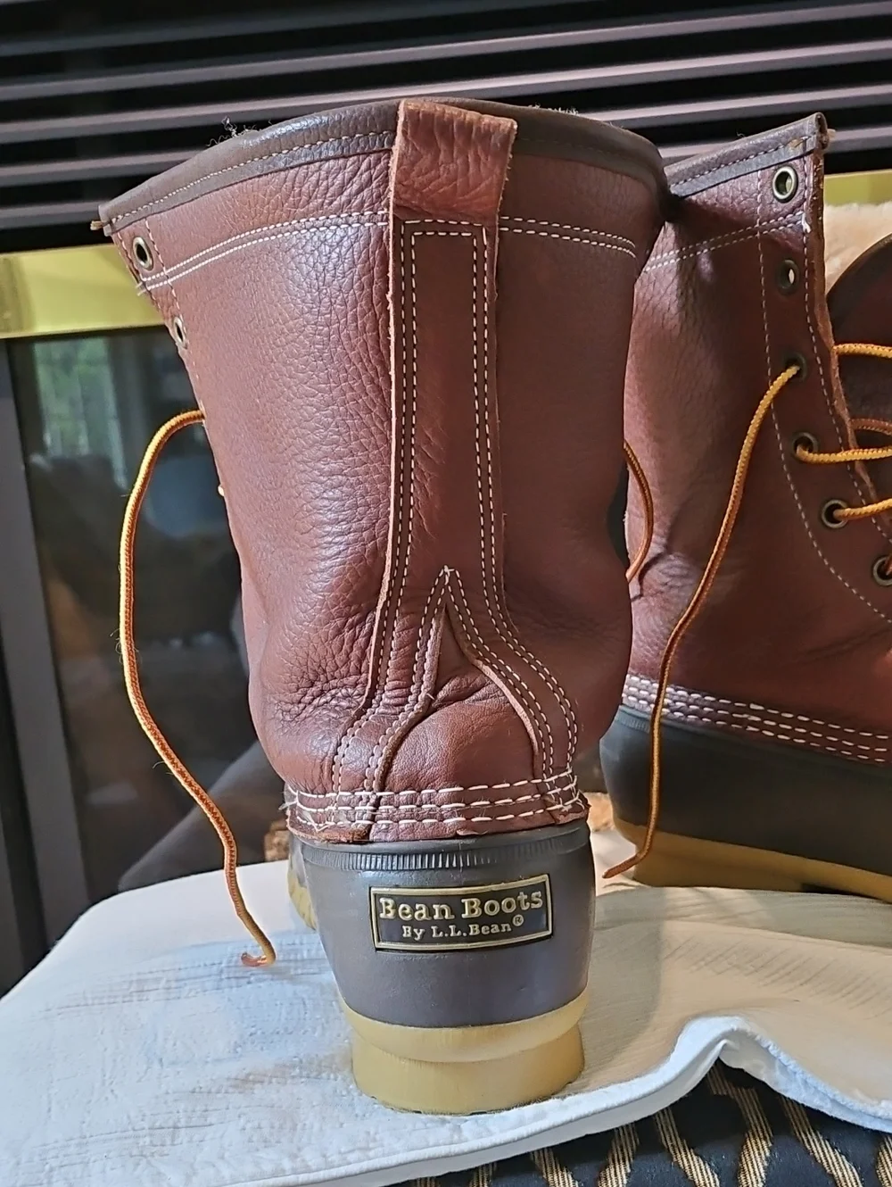 L.L. Bean Duck Boots Men' Size 11 With Shearling Lining Excellent Condition